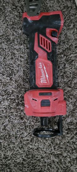Milwaukee cut out tool