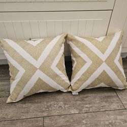 Set of 2 Gold Geometric Outdoor Throw Pillows