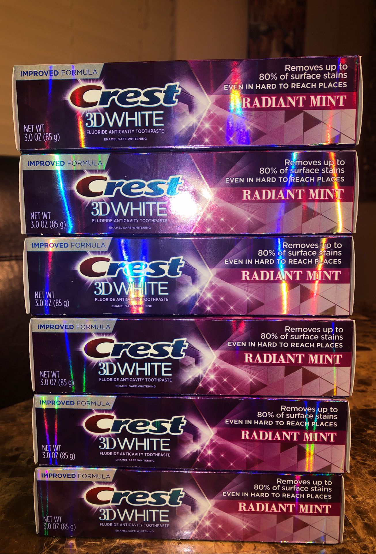 CREST 3D WHITE RADIANT MINT TOOTHPASTE