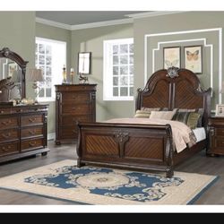 Brand New Wood 4 Pc Bed Set 