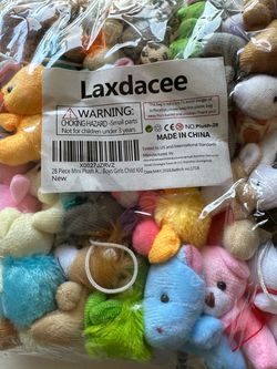 NEW- laxdacee 51 piece miniplush