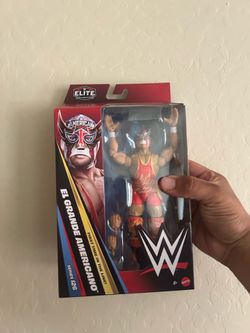 Wwe elite el grande americano