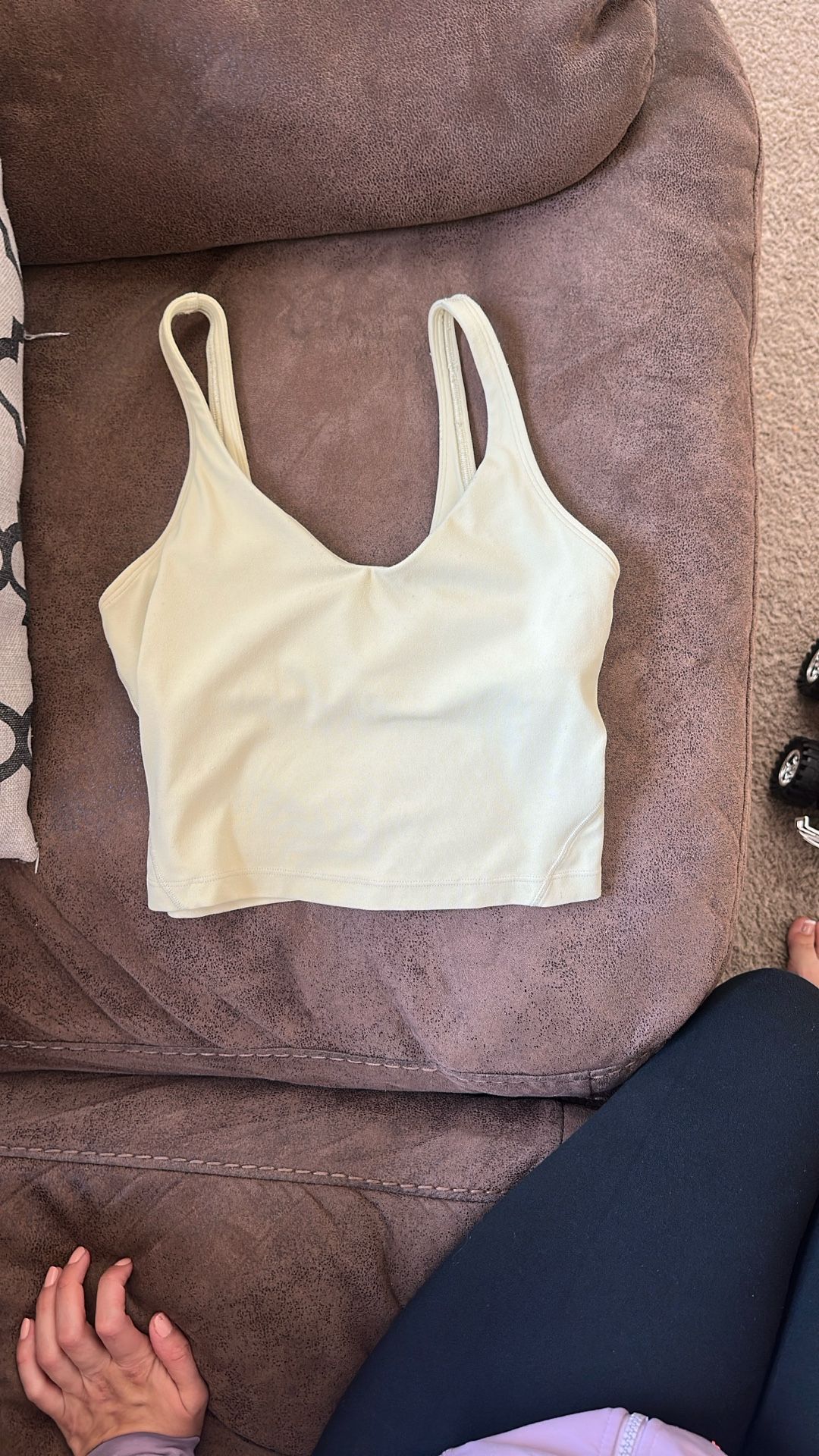 Lululemon Size 2 Shirt