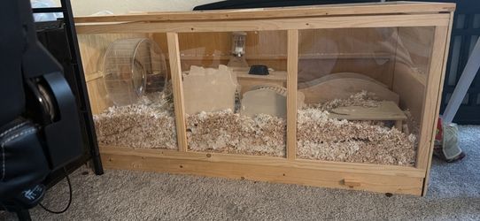 Hamster cage