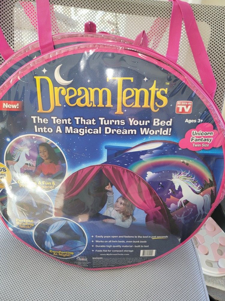 Kids Dream Bed Tent Twin Size - Deluxe
Space Adventure & Dinosaur Island &
Unicorn & Winter Wonderland Play Tents
Boys Girls Pop up Tents Children Gam