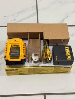 Dewalt 20V MAX Charger and USB & Type-C Adaptor Kit