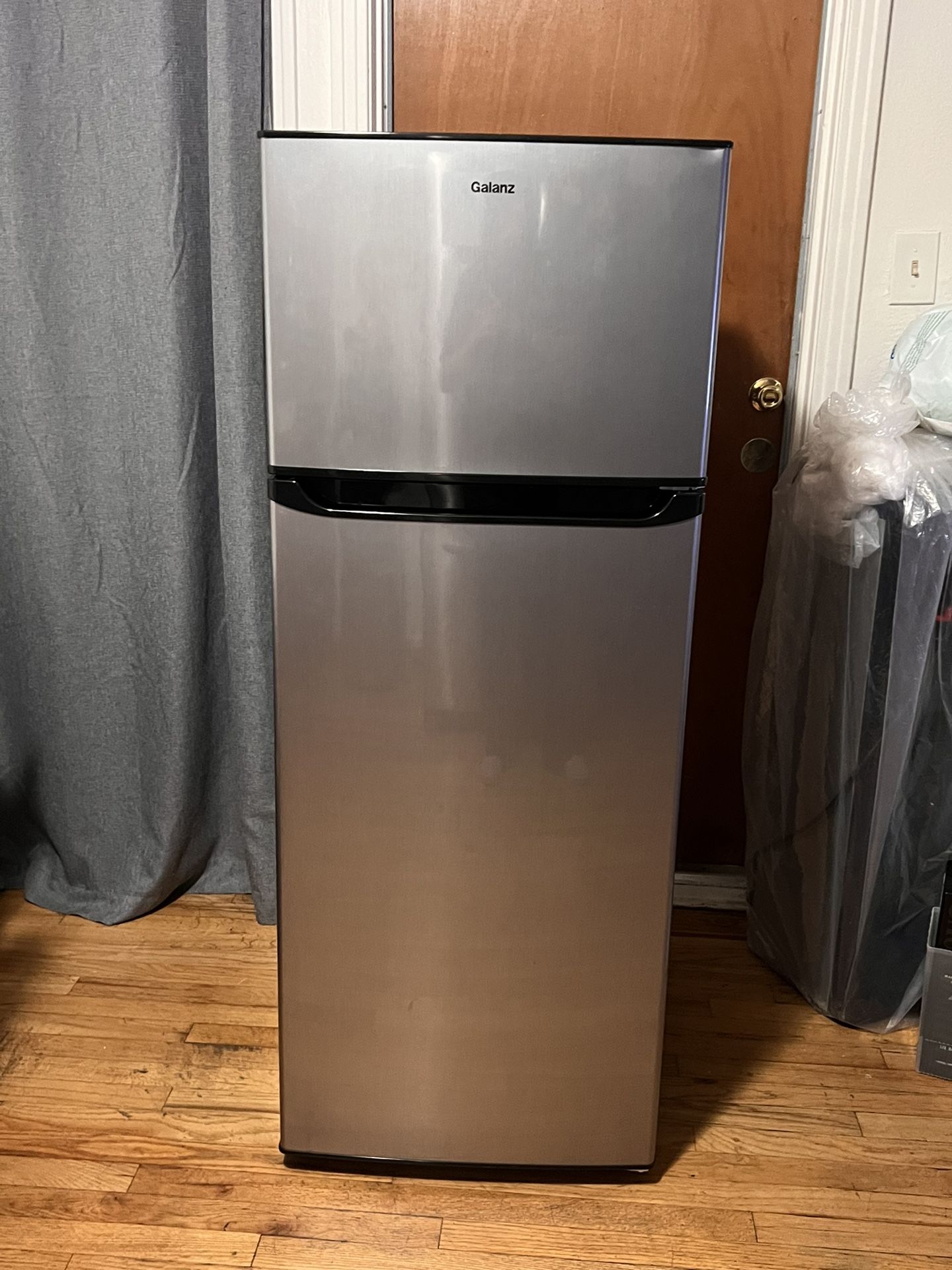 Galanz Two-door Mini Refrigerator 