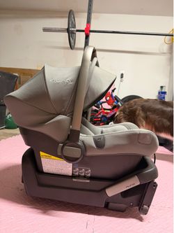 Nuna Carseat