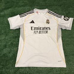 Dean Huijsen #24 Real Madrid Home Jersey 25/26