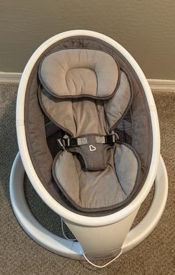 Munchkin baby swing