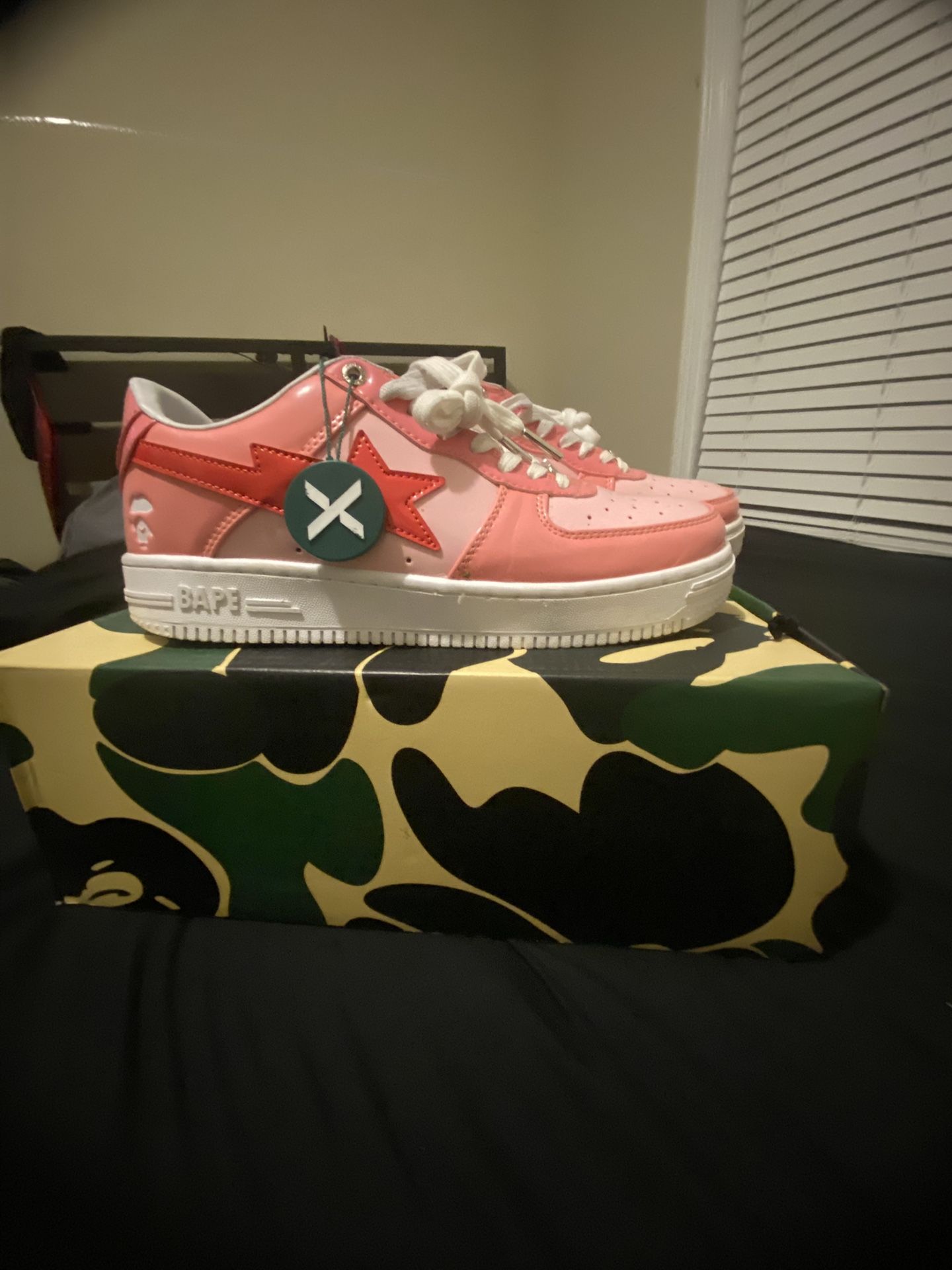 Pink and white BAPE sta Camo Combo Pink
