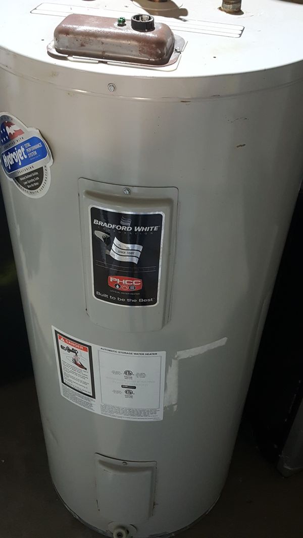 Bradford white 40 gallon electric water heater for Sale in Tulsa, OK OfferUp