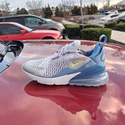 Brand New And Original Kid's Nike Air Max's 270" Sneakers Sizes 5.5y