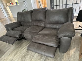 Beautiful Living Room Set for Sale in Orlando, FL - OfferUp