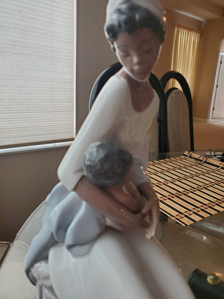 Lladro Black Legacy #6857 Figurine Decor