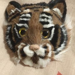 Bengal tiger brooch or pin