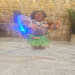 Disney Moana Maui Action Figure 14” Sing-Talking Doll w/ Fish Hook