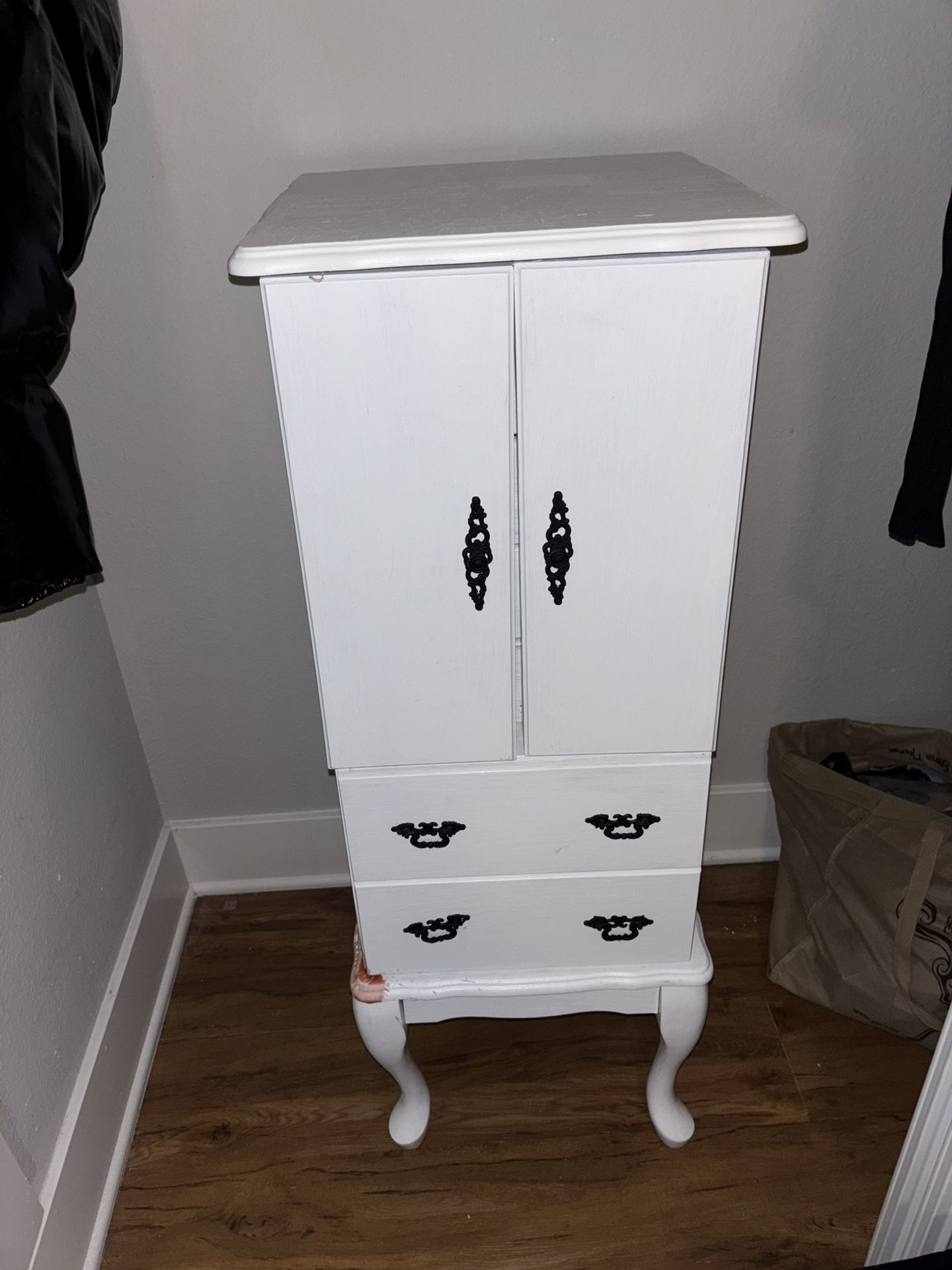 Antique Jewelry Organizer