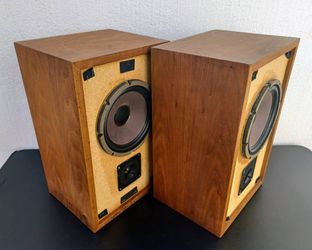 reply 
  
⚐
 

Vintage Speakerlab Model Ones Bookshelf Speakers, Tested Working