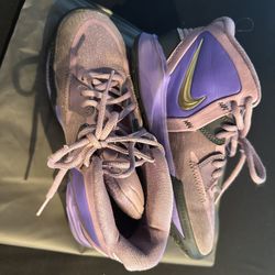 Nike Kyrie Infinity Amethyst Wave Basketball Shoes