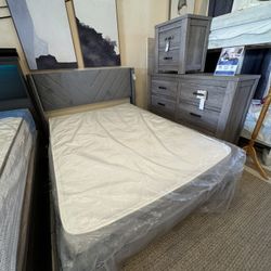Full Bed With Mattress 