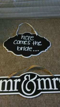 Wedding signs