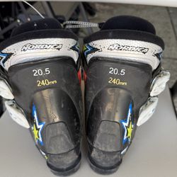 Nordica ONE EASY 5+ DH Ski Boot Black 205 MP - kids 2