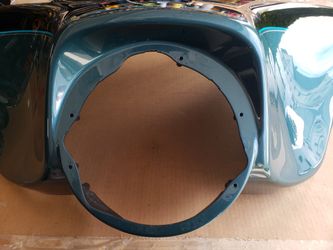 Street glide fairing , brand new
