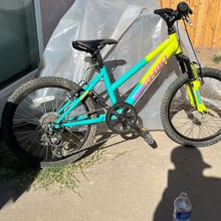 Clean Mountain Bike Like New