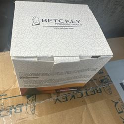 Betckey labels