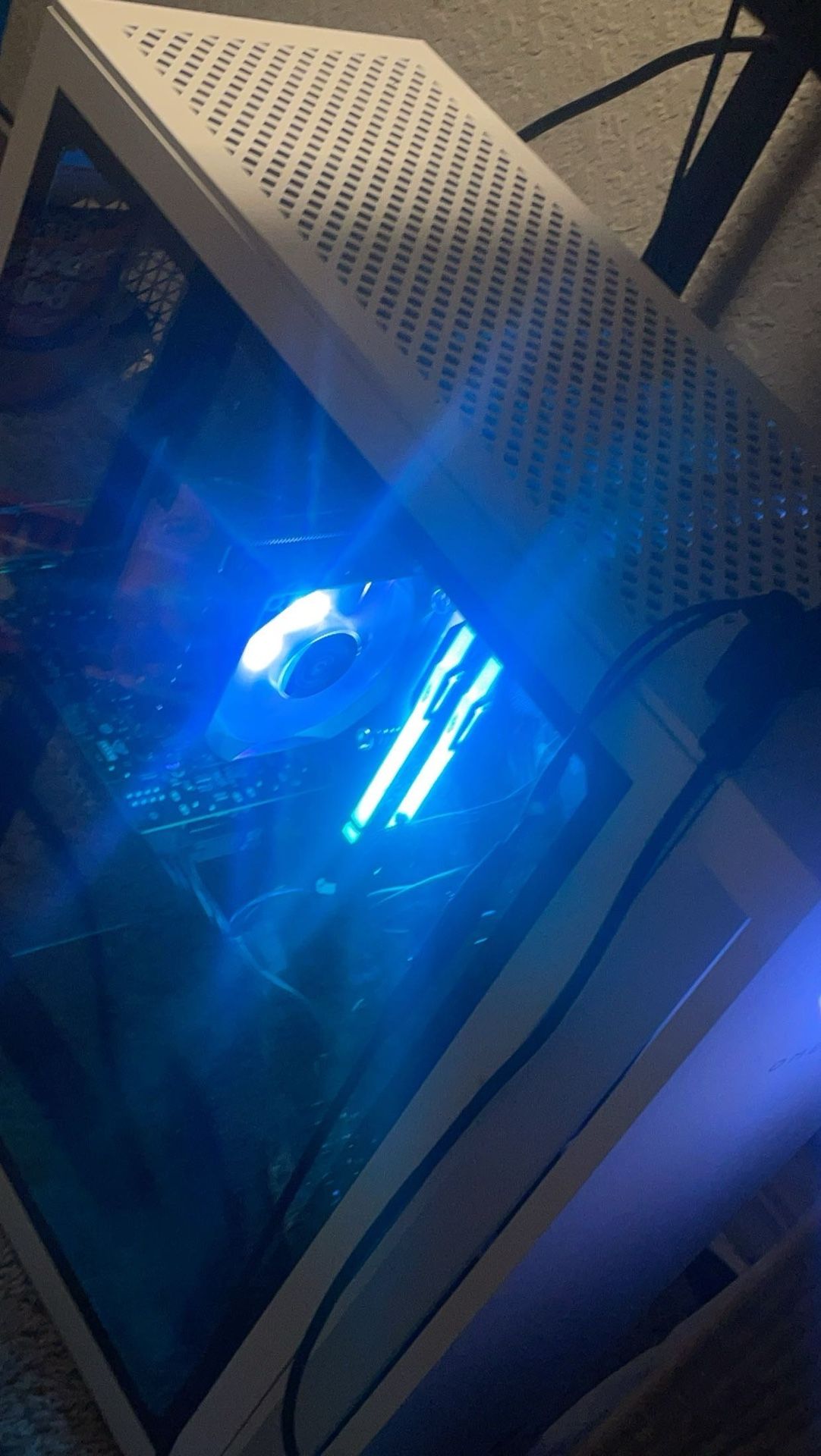 Omen GeForce 4060 16gb 1tb 32ram