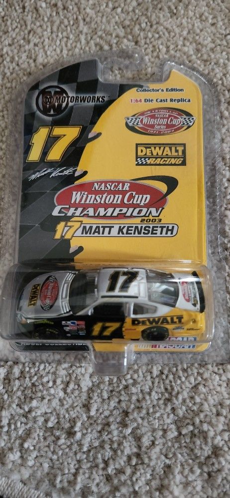 MOTORWORKS NASCAR WINSTON CUP CHAMPION 2003 MATT KENSETH #17 DIE CAST CAR 1/64