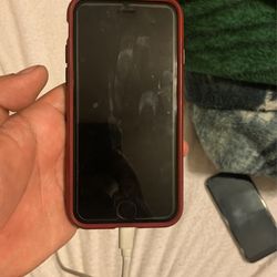 iPhone 8