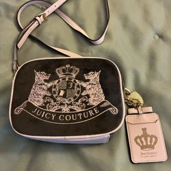 Juicy Couture Scottie Crossbody 