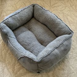 Pet bed