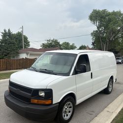 2011 Chevrolet Express 1500
