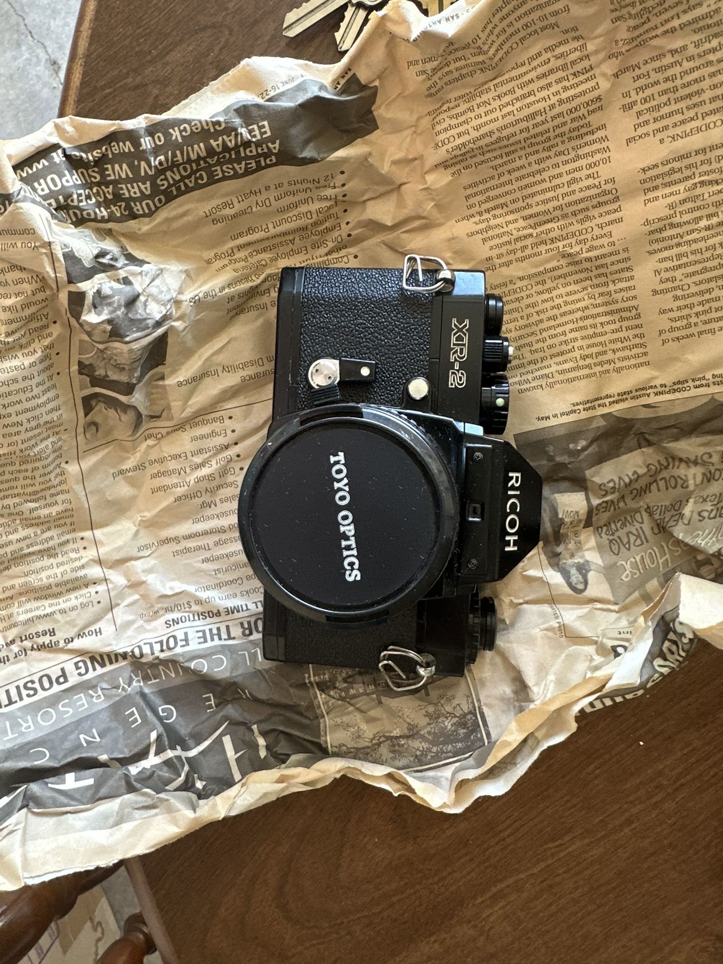 📸 Vintage Ricoh XR-2 35mm SLR Camera – Late 1970s