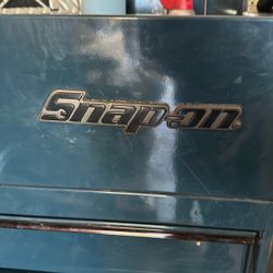 Snapon On Tool Box With Tools 