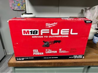 Milwaukee Fuel 18V 7” / 9” Angle Grinder