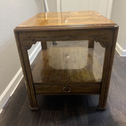 Antique table in great condition 