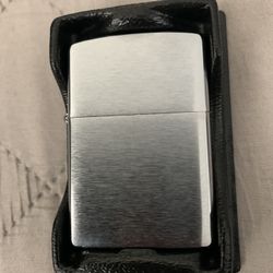 Marlboro Classic Vintage Zippo Lighter