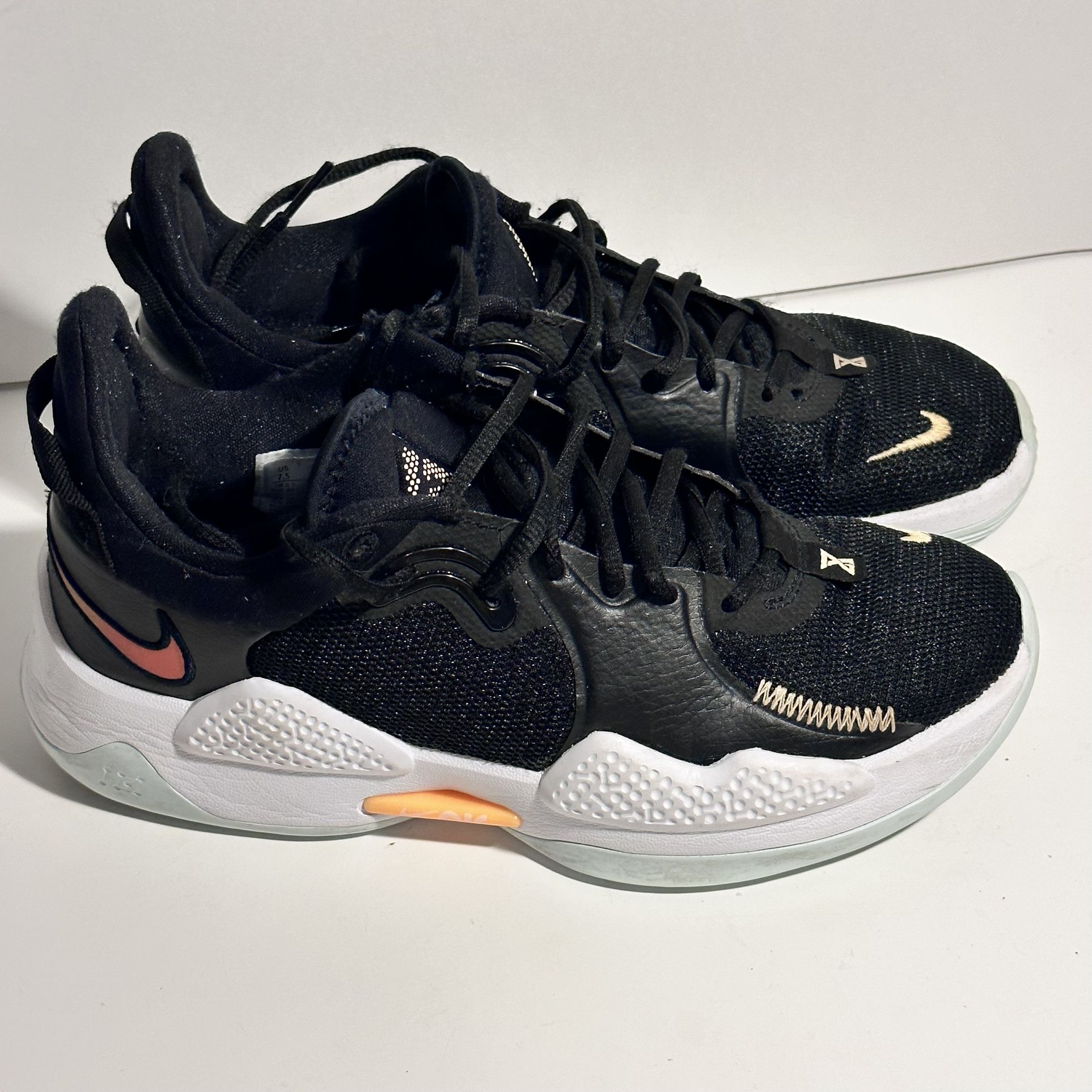 Nike PG5 Paul George basketball shoes black white CW3143-001 Men’s size 7.5