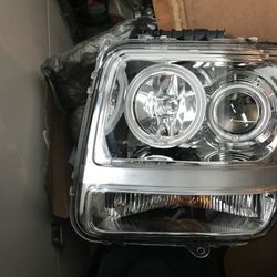 Eagle Eye Headlights 2007-2011 Dodge Nitro