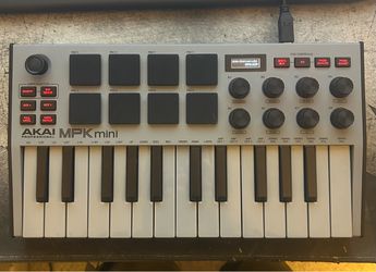 Akai Professional MPK Mk3 Mini MIDI Controller