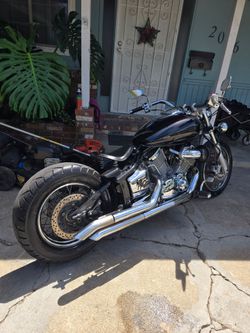 Yamaha V-Star 1100