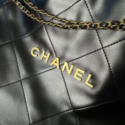 Chanel 22 Black Leather Women handbags