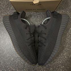 Yeezy 350 v2 “Cinder” size 10 
