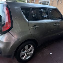 Kia , Soul , 2018