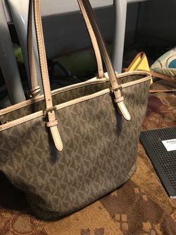 Michael kors purse