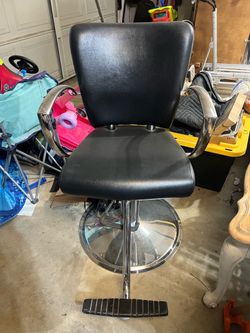 Hairdresser Chair